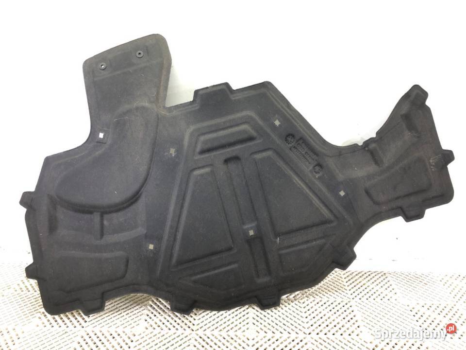 WYGŁUSZENIE MASKI AUDI A8 D5 SedanLimuzyna