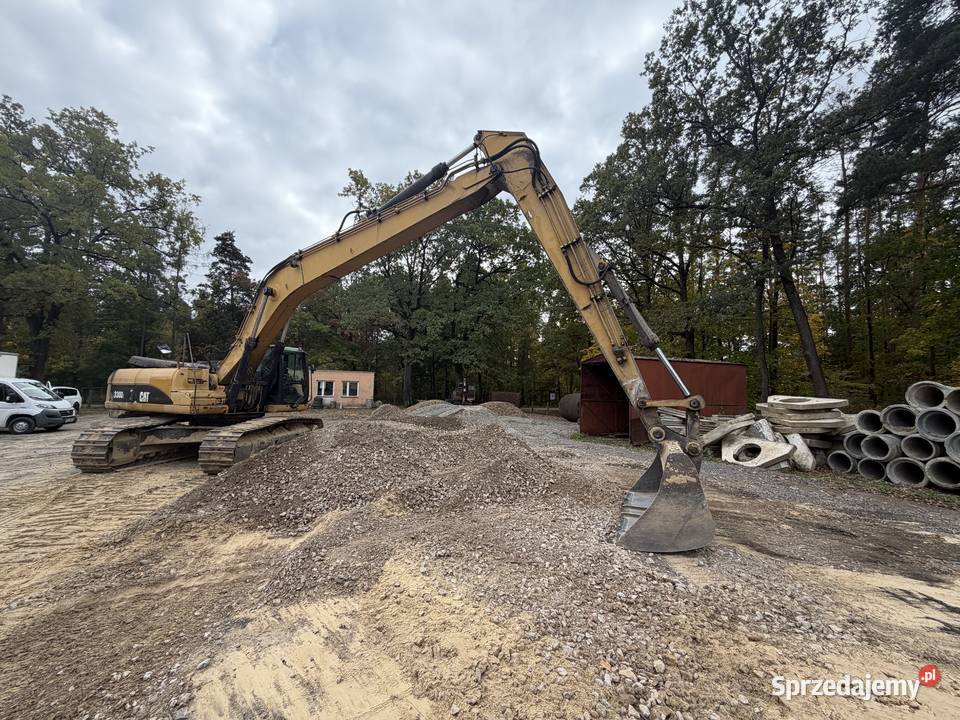 Cat 330D Nisko