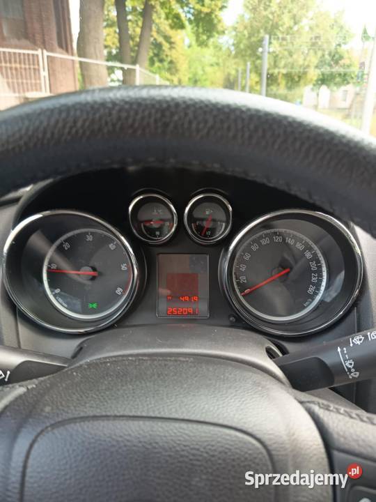 Opel Astra J 17 cdti Spalice