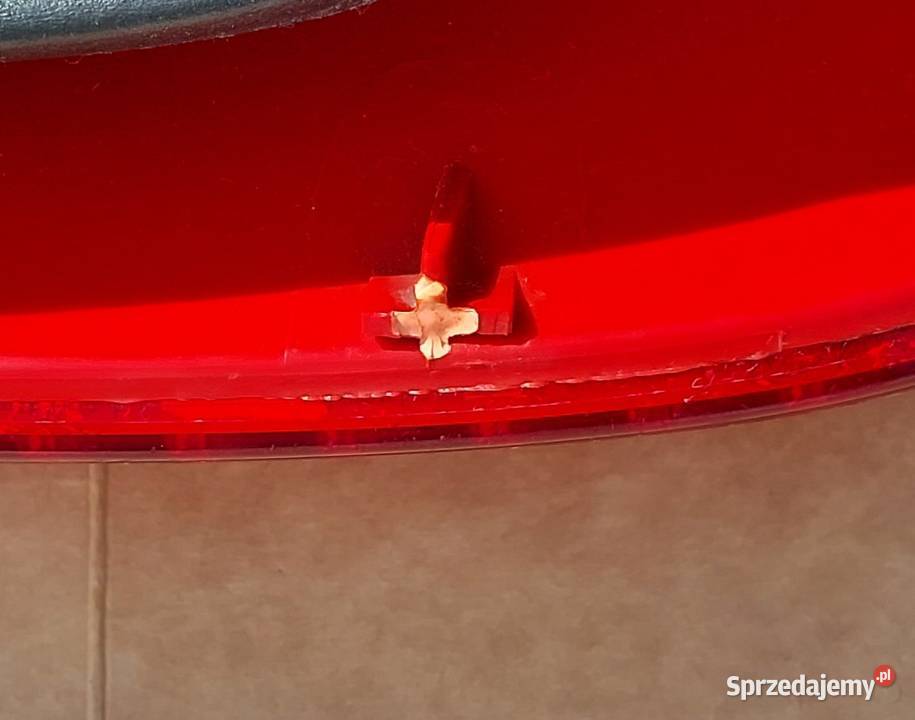 LAMPA PRAWA TYŁ TYLNA CITROEN XSARA PICASSO Mielęcin