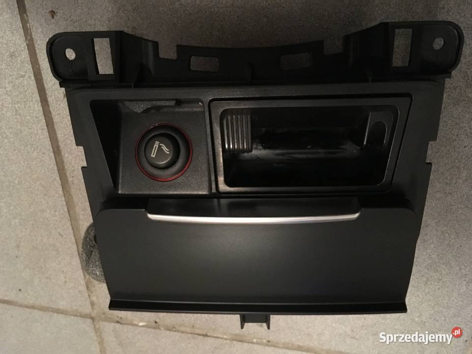 POPIELNICZKA Audi A4 S4 RS4 A5 S5 Q5 SQ5
