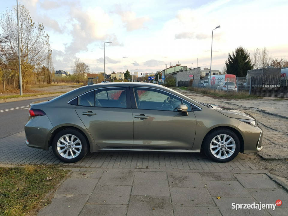 Toyota Corolla 15 Benzyna Salon Polska tempomat Włocławek