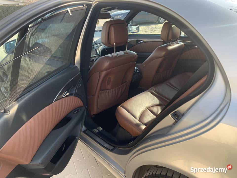W211 Radom