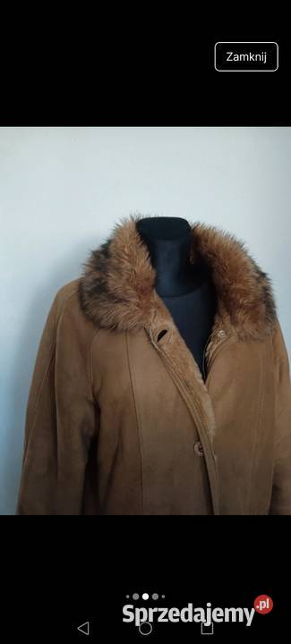 Płaszcz ocieplany kożuszkiem zapinany na guziki Krosno sprzedam