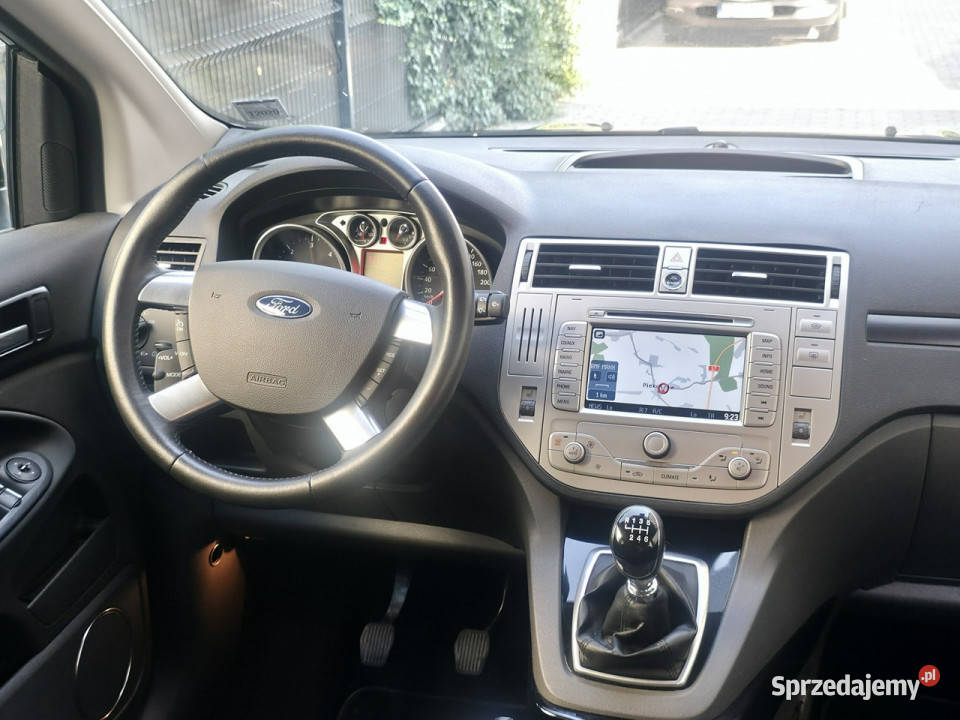 Ford Kuga 20 Diesel Serwisowany Gwarancja Bogate czarny sprzedam