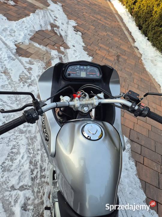 Honda Varadero 125 uszkodzony Leżajsk