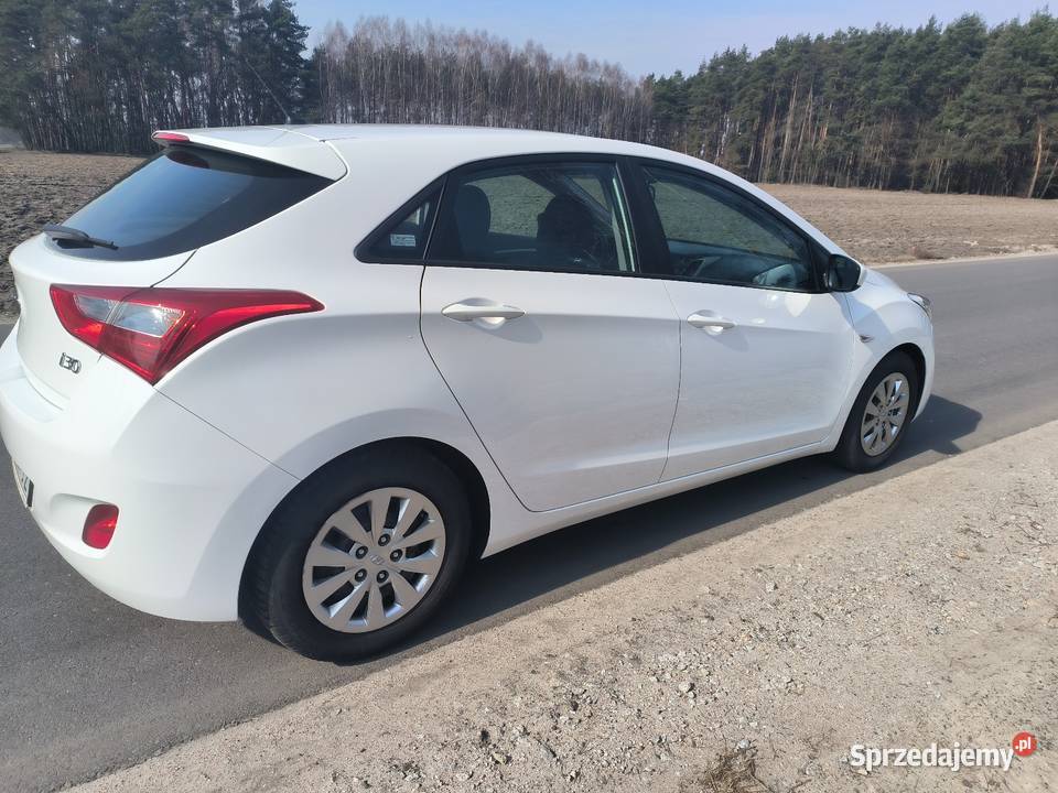 Sprzedam Hyundai i30 110 16CRDI 2016 łódzkie Sarnówek