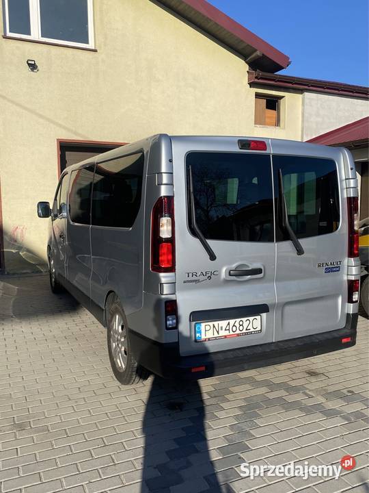 Wypożyczalnia Busów osobowych wynajem busa Wynajem pojazdów Poznań