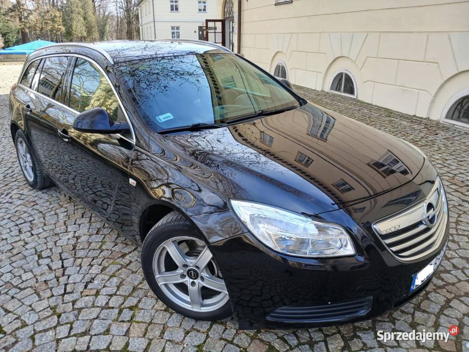 Opel Insignia 2010 20 BENZYNA 220 NAVIGACJA Przeworsk
