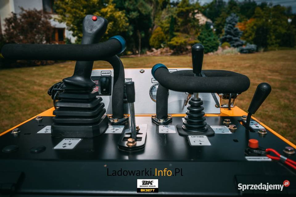 Ładowarka gąsienicowa Berger Kraus 327T KUBOTA