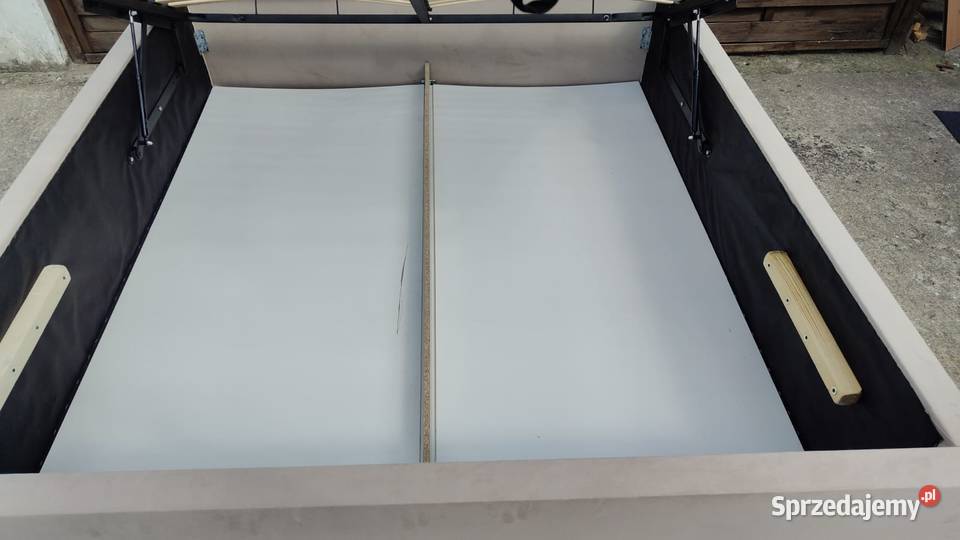 Łóżko 180x200 BREGO Silk Meble tapicerowane ze Warszawa