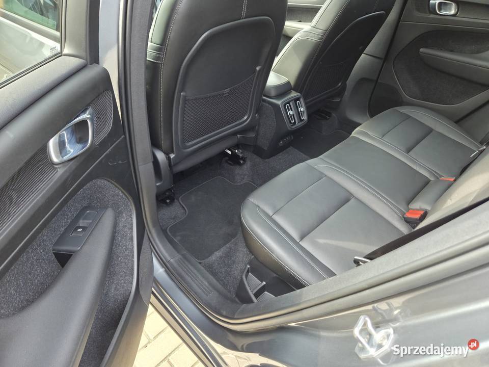 Volvo XC 40 T5 AWD Geartronic Momentum Pro mazowieckie Warszawa
