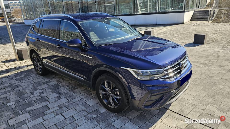 VW Tiguan 2023 Allspace Hak bezwypadkowy Salon 1498cm3