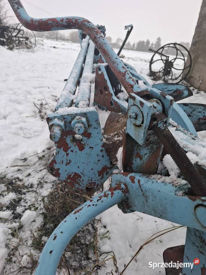 Sprzedam plug czteroskibowy solidny ładnie kryje Annowo