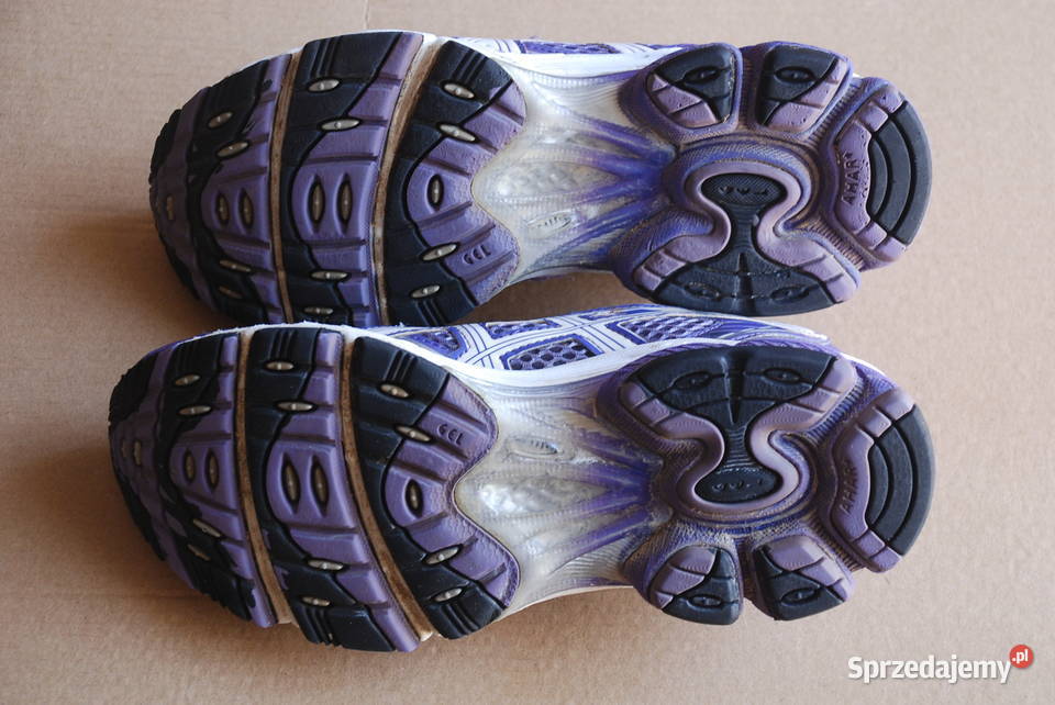 Buty Asics Gel Cumulus 12 r 39 wkładka 255 Katowice