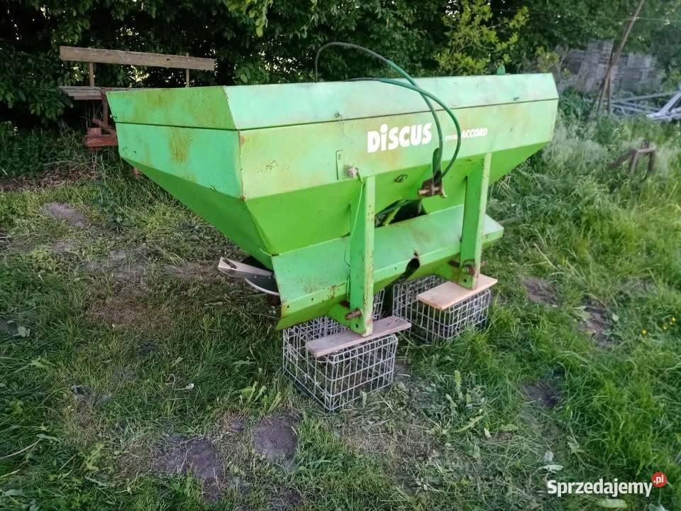 Rozsiewacz nawozu Niewieścin