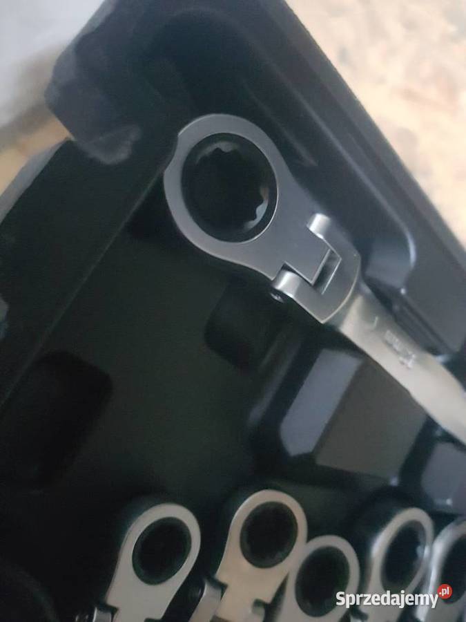 KLUCZE PŁASKO OCZKOWE Z GRZECHOTKĄ ŁAMANE 819 MM Elektryczne Głogowa