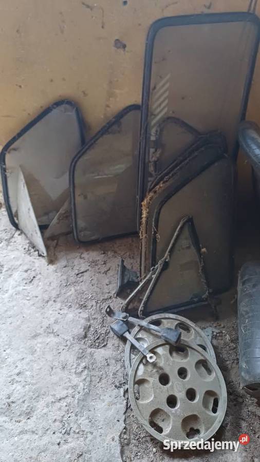 Części fiat 126 p tapicerka zderzaki szyby Ostrowiec Świętokrzyski