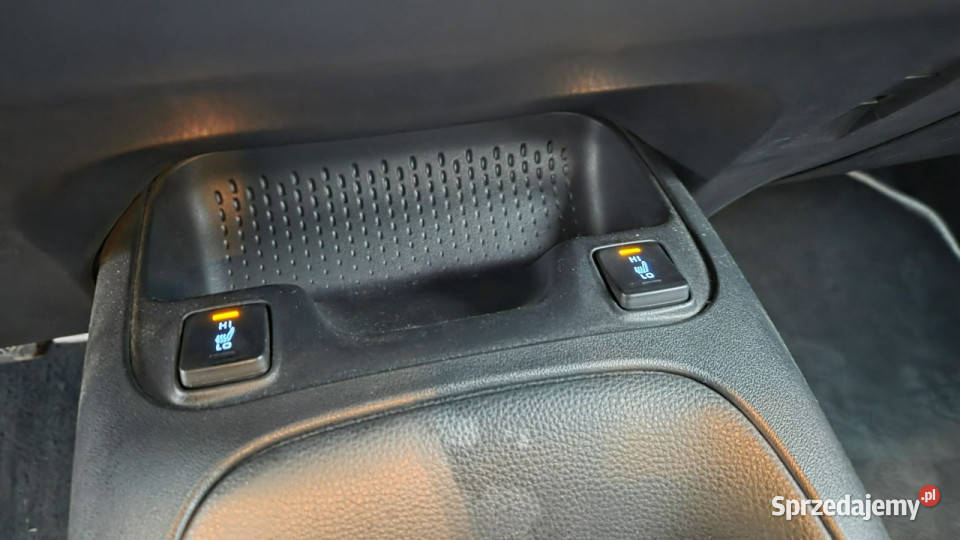 Toyota Corolla 18 HSD FVat 23 Ast Parkowani wspomaganie kierownicy Otwock Mały