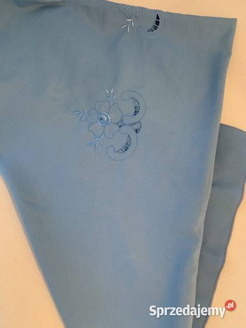 Obrus niebieski haftowany 178137 wiskoza odcienie błękitu Częstochowa