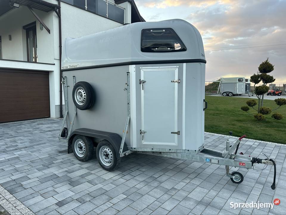 Przyczepa do przewozu 15 konia kąt B dmc 1300 Mokra sprzedam