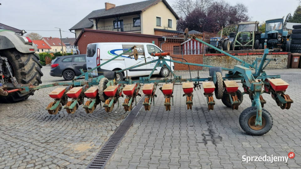 siewki i siewniki inny Siewnik do buraków 12 Głogówek