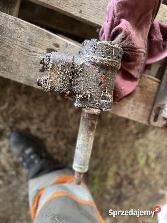 Renault 551 651 681 751 781 851skrzynia pompa sprzedam