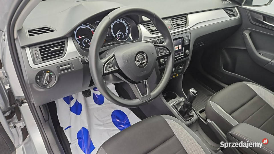 koda RAPID 10 TSI Ambition Z Polskiego Salonu Škoda mazowieckie