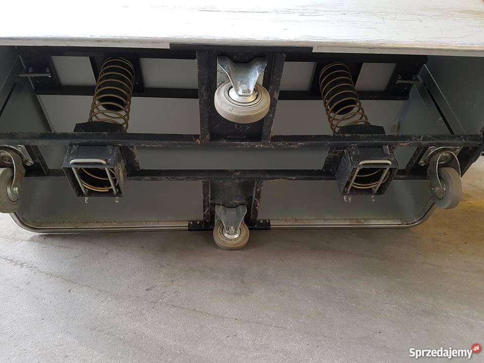 Wózek pralniczy aluminiowy z ruchomym dnem 600L