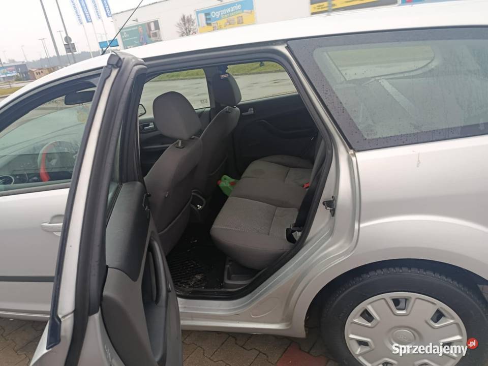 Ford Focus 18 lpg ESP Samochody osobowe Grudziądz