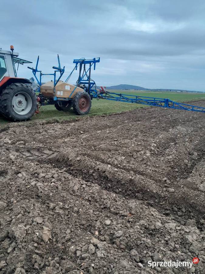 Opryskiwacz Berthoud 1400l 21m łódzkie