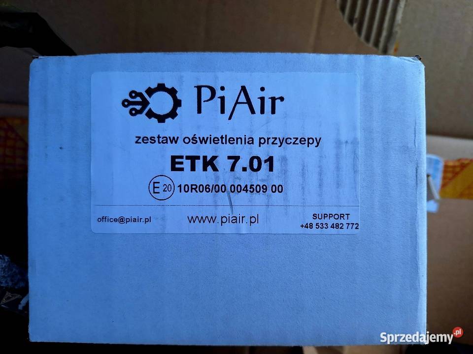 Hak holowniczy Zafira B NOWY Szamotuły