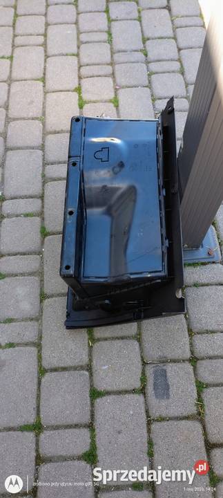 Schowek strona pasażera Golf 4 1J osobowe Lubin