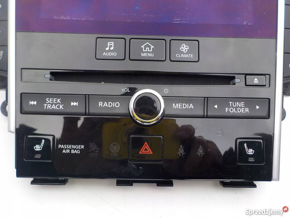 PANEL ŚRODKOWY RADIA KLIMATYZACJI INFINITI Q50