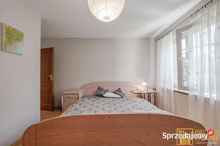 sprzedaży domu wolnostojącego 200m2 Opole sprzedam