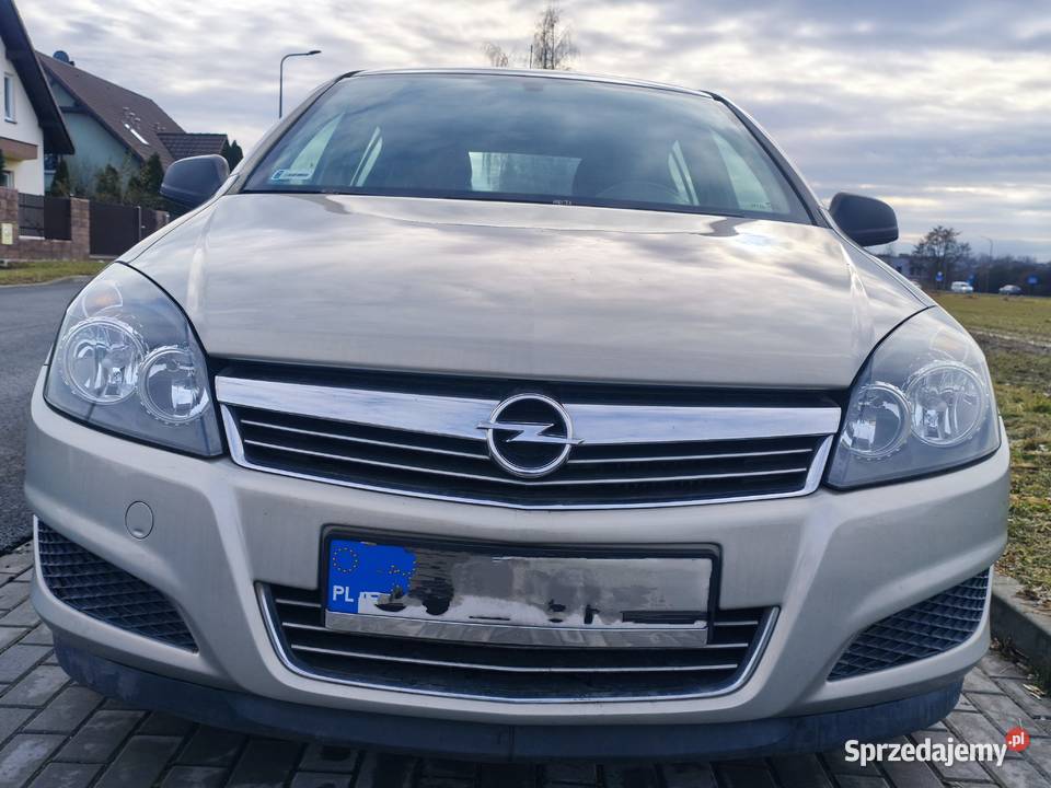 Opel Astra Opel Astra H 13 CDTI 127 Zadbane