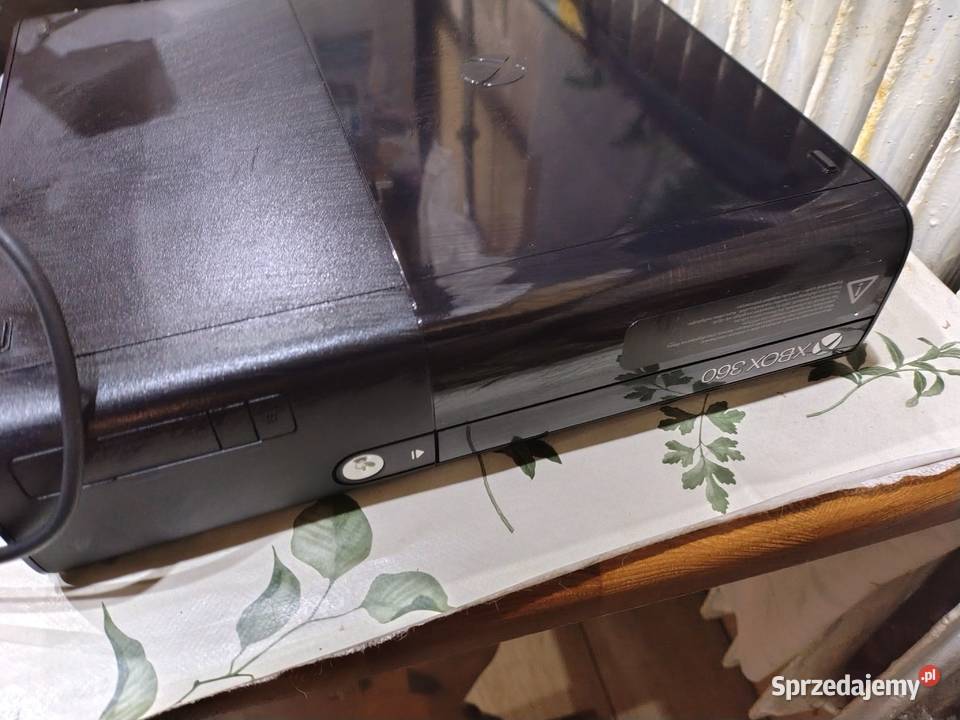 Sprzedam Xboxa 360 Kłonówek