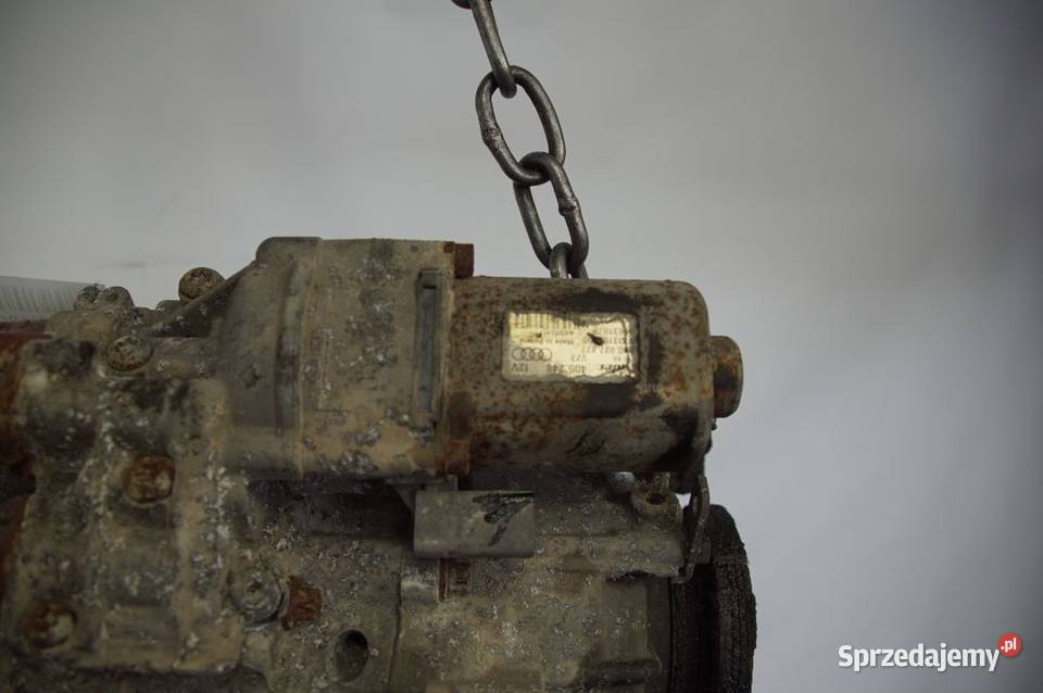 DYFERENCJAŁ TYŁ AUDI A8 D4