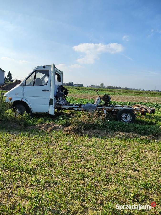 Mercedes 316 na części Pozostałe Lucynowo