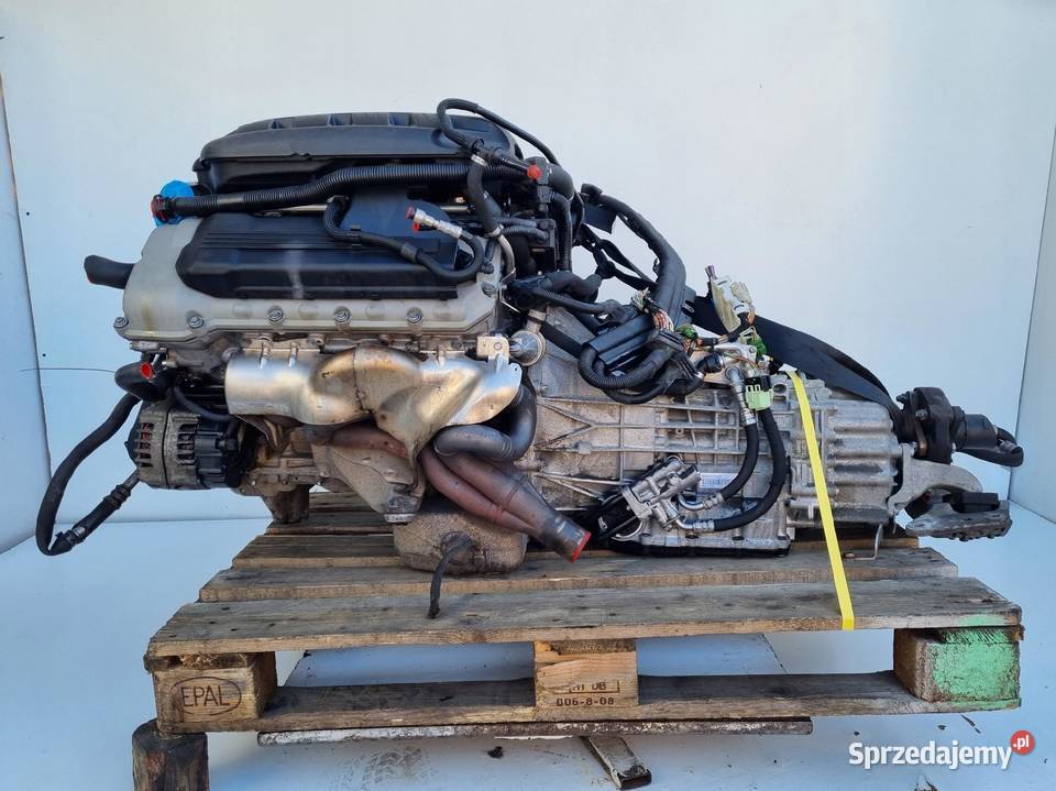 SILNIK BMW E90 E92 E93 M3 40 V8 420 134 S65B40A Rudka