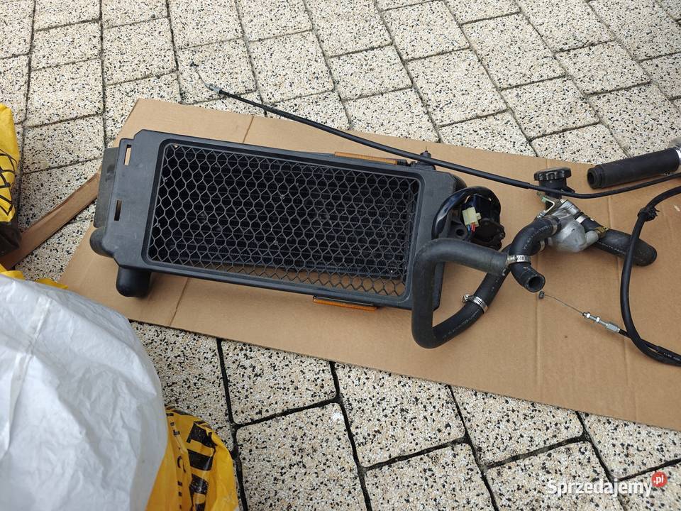 honda vt 750 czesci rozne chlodnica zaciski Oświęcim