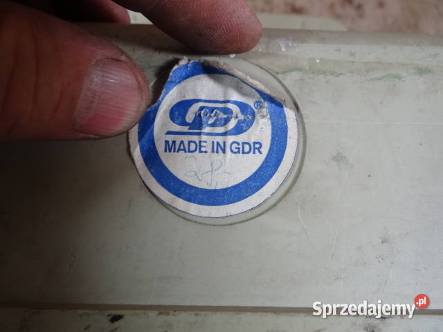 plastikowa skrzynka narzędziowa Pneumant MZ AWO Żary sprzedam