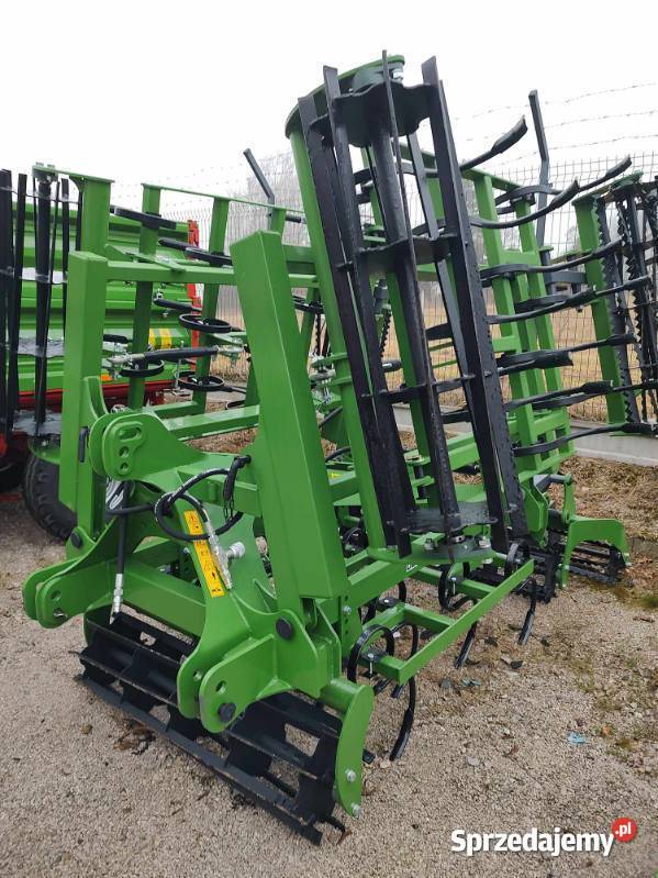 Agregat uprawowy z wałkiem z przodu HERKULES Rolnictwo Bełchatów