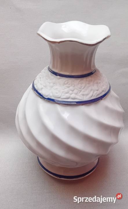 Kenelowany wazonik porcelanowy z biskwitowym Koźminek sprzedam