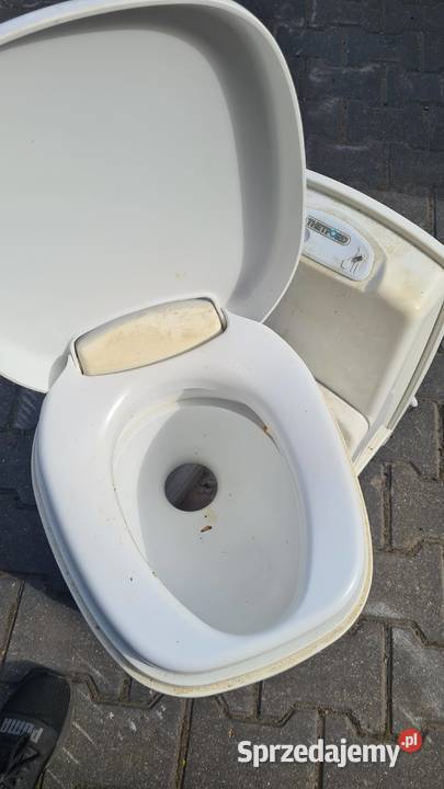 Sprzedam WC toaletę Thetford C200 CS Przyczepa