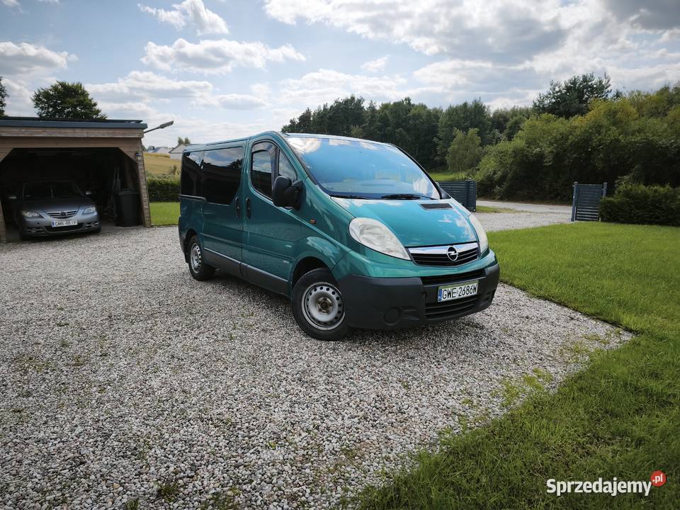Opel Vivaro 20CDTI 9osobowy 2008 nieuszkodzony Kielno sprzedam
