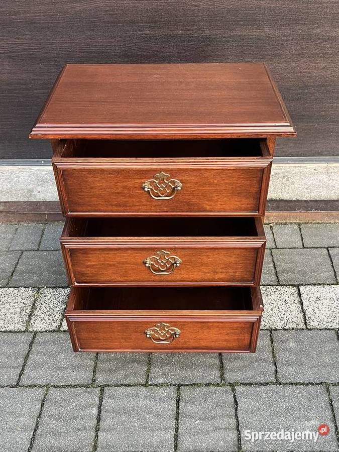 Zgrabna elegancka komódka Szafka z szufladami Ostrów Mazowiecka