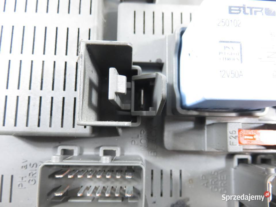 BSI PEUGEOT 807 EB 22 HDi 4HW DW12ATED4 małopolskie