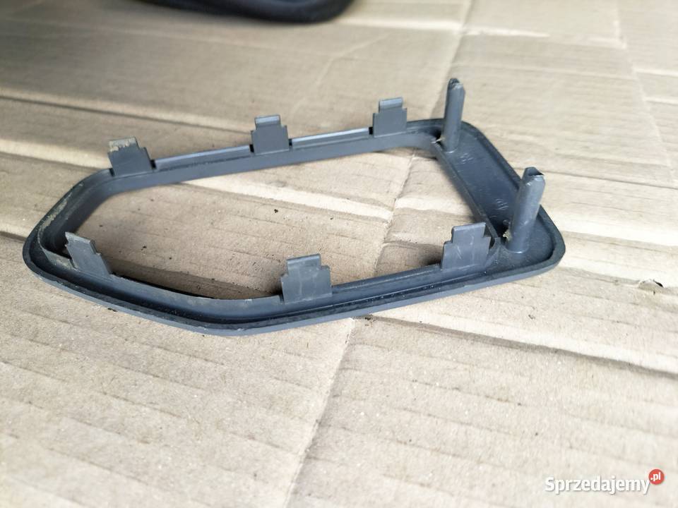 PEUGEOT 307 4D 9612536477 RAMKA OSŁONA KLAMKI Kamień-Kolonia sprzedam