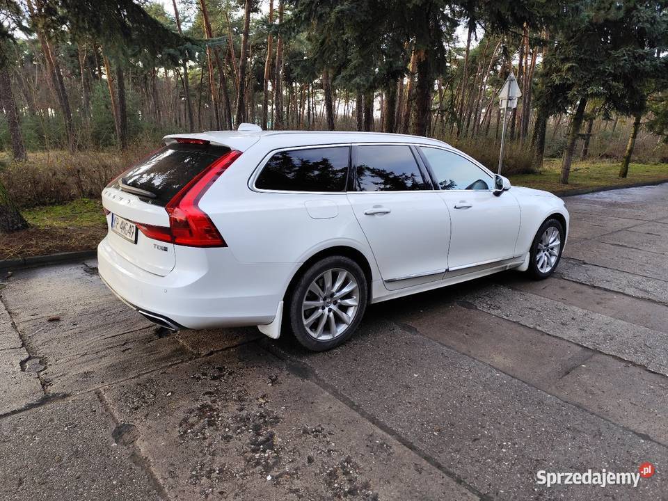 Volvo V90 T8 hybryda plug in POLESTAR 390 Hak Volvo Piaski